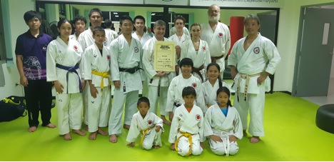 Class group photo at Japan Karatedo federation
