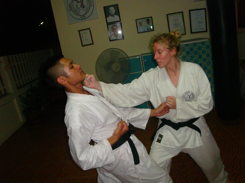 Wado Karate Federation Hua Hin training class girl punching John Oliver