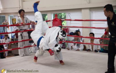 judo throw during competition