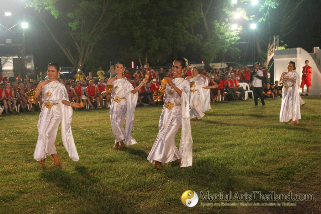 choreography dance at the 12th Wai Kru Muay Thai Ceremony 2016