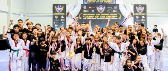 Group photo Central Taekwondo Thailand at True Arena Hua Hin Taekwondo Championship 2017 Champion Central Taekwondo Thailand