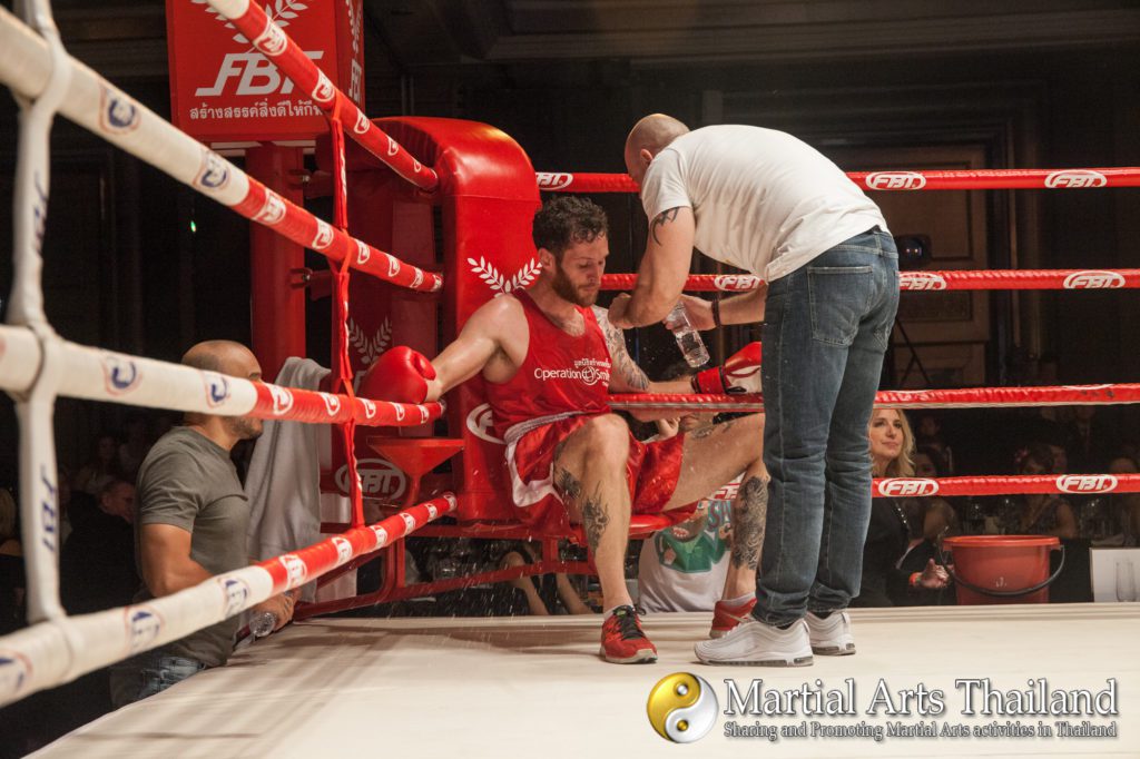Opponent of TJ Chang fight  at Operation Smile Fight Night 2018