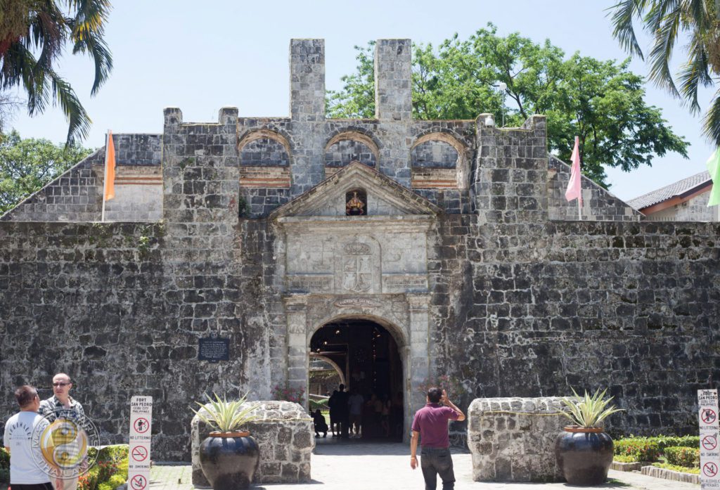 entrance of fort san pedro cebu city