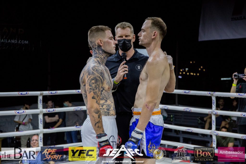 Oliver Axelsson v Jess Morgan (MMA) just before their fight at SEAFC 3